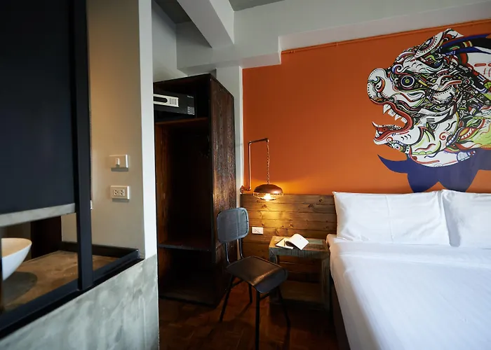 Hotel Cacha - Near Bts Ratchathewi & Siam 3*