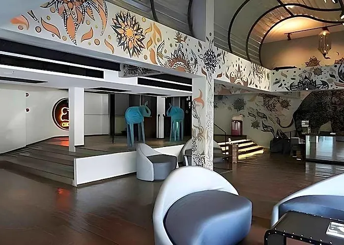 Cacha - Near Bts Ratchathewi & Siam Hotel 3*